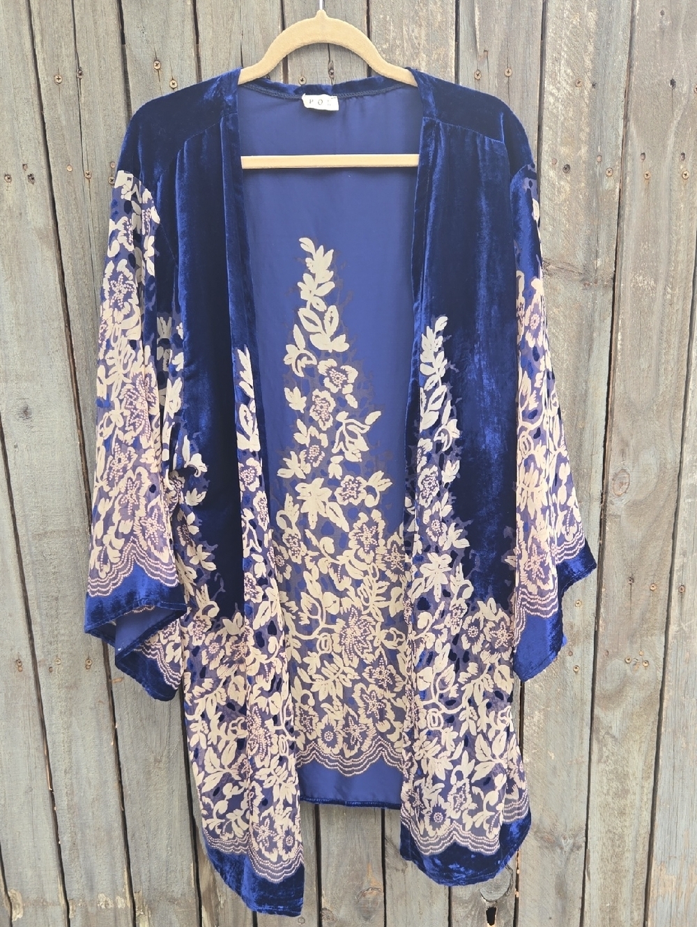 POL Navy Velvet Floral Embroidered Kimono